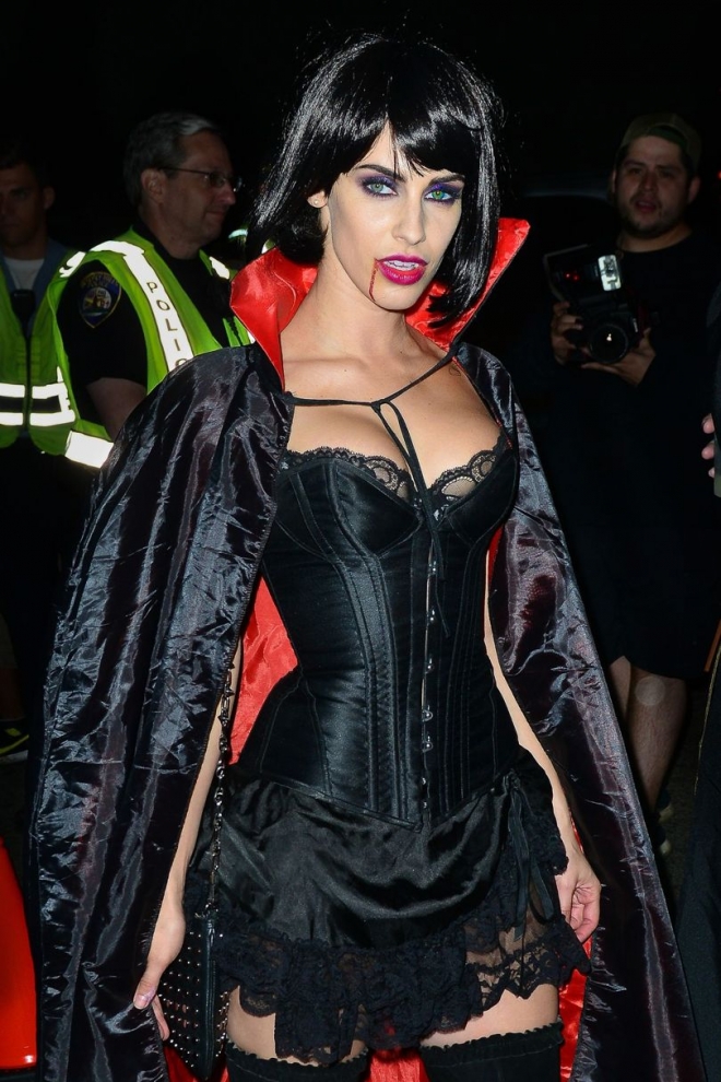 Lady Gaga的万圣节的打扮，这次她又赢了(3)