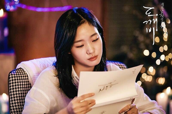 tvN又一神剧，豆瓣评分9.4，首播收视破《请回答》纪录(2)