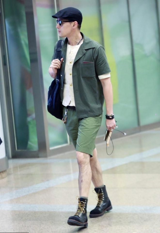 与死神擦肩而过的他涅磐重生后又失去真爱，如今大红却如此低调(2)