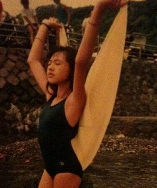 三十位明星小时候照片：有没有整容，看小时候就知道了...(7)