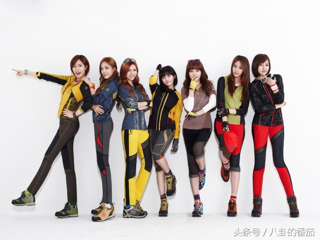 王思聪签约女团T-ara 高清写真照(2)