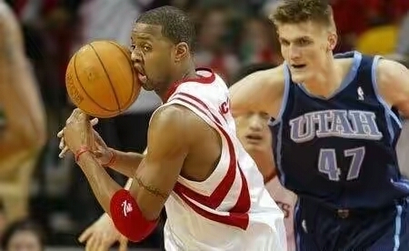 NBA球星后悔删不掉的囧照，你看过几个？(6)