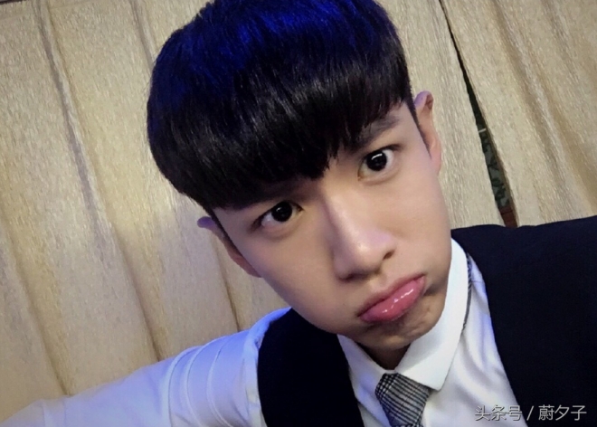 今年十大最被网友讨厌的明星，刘恺威第四，第一被骂最惨(2)