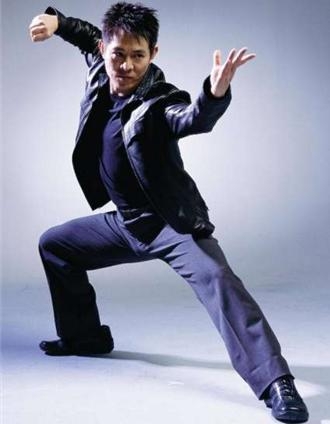 娱乐圈走红时间最长的明星，李连杰36年，最后一位超过45年！(3)