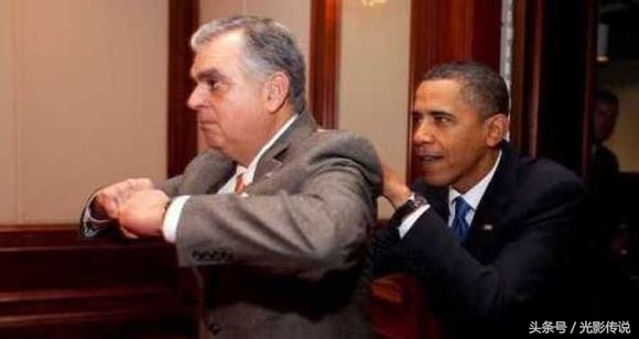 16张照片记录国外政要的经典尴尬表情(4)