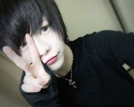 这个日本男人因模仿范冰冰爆红牛郎圈，卸妆后竟是这副嘴脸！(4)