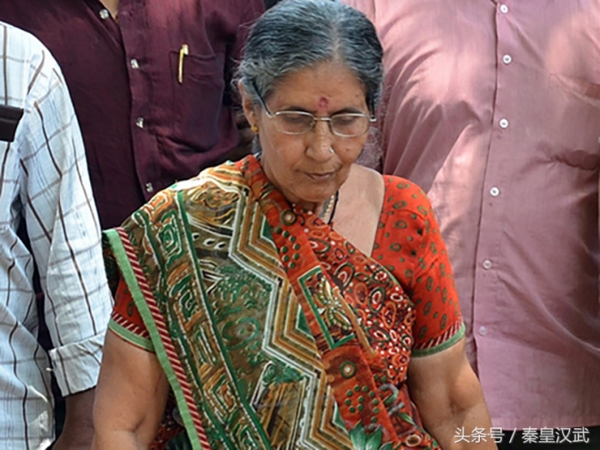 拼颜值的时候到了，各国第一夫人长啥样？还有一国是老夫少妻(2)