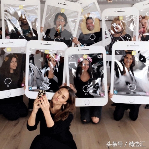 泰勒·斯威夫特扮死侍，领衔好莱坞众星万圣节扮相(6)