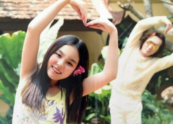 丑爸的自卑，幸好没有遗传给女儿，王宝强的女儿最美！(4)