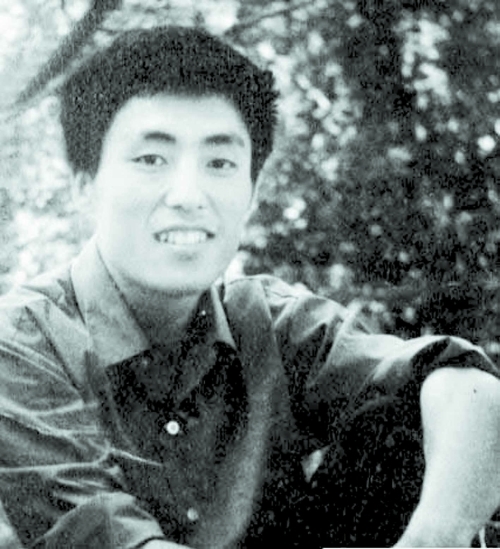 明星成名前“心酸职业”，周星驰摆地摊，古天乐街头混混(1)