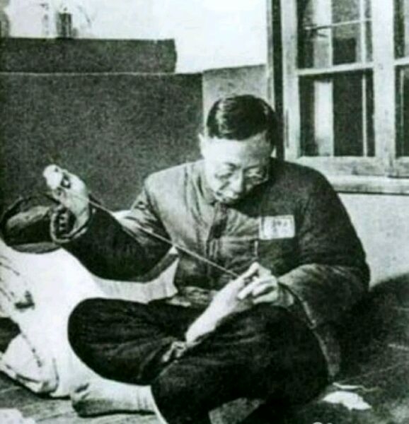 最珍贵的照片，跑龙套的成龙，读书时的林青霞，最后一位皇帝(4)