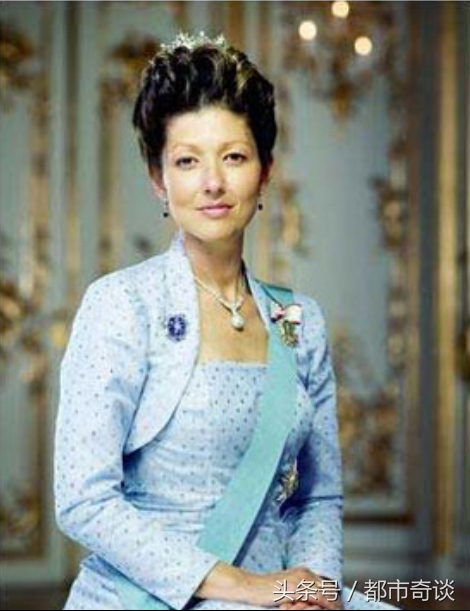 比川普女儿还美！最美十大王妃罕见生活照，其中一位竟然是中国人(3)