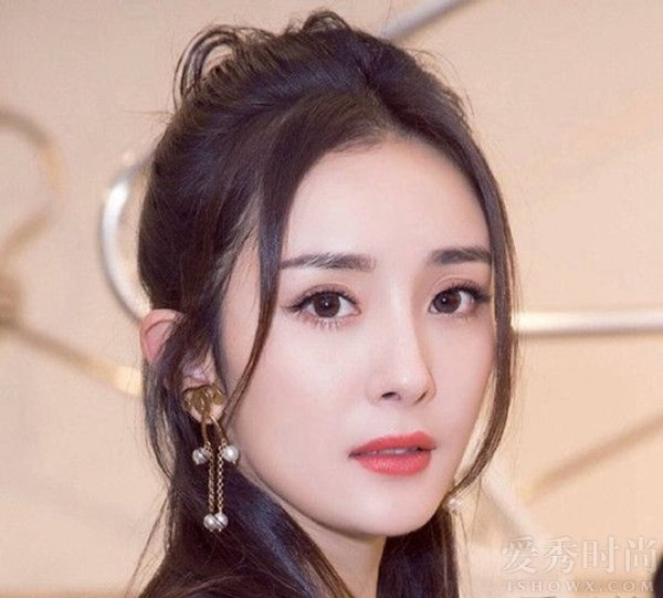 从杨幂进产房老公陪同，到婚姻惨遭第三者插足，中间只因此事？(1)