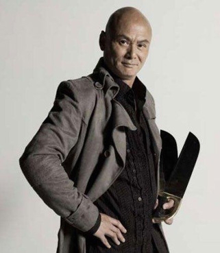 病后惨遭妻儿离弃，香港武打巨星刘家辉悲惨的晚年生活(1)