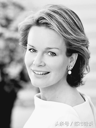 比川普女儿还美！最美十大王妃罕见生活照，其中一位竟然是中国人(4)