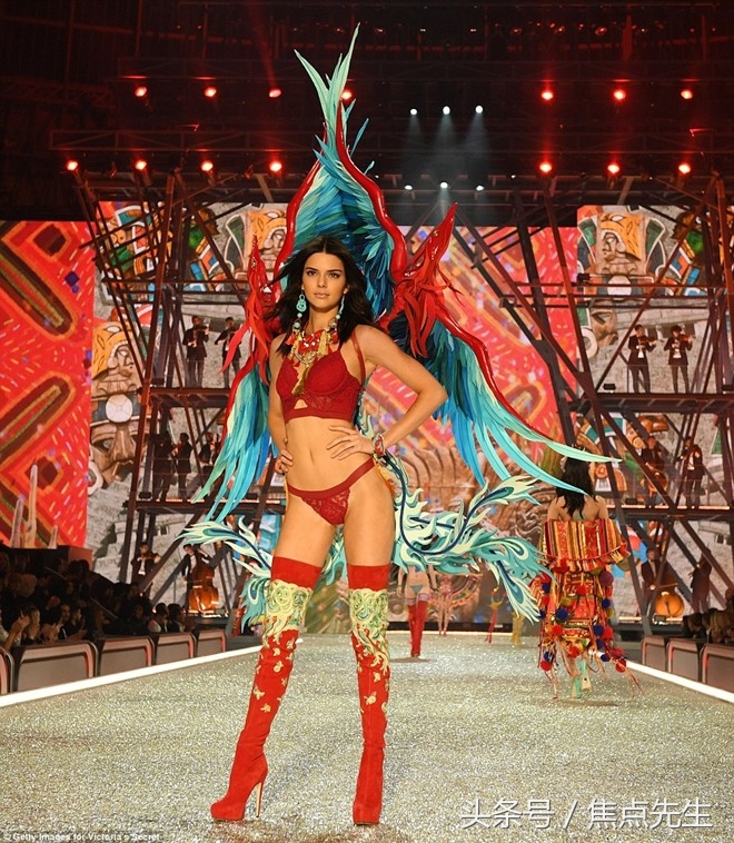 姐妹花维秘天使台同台争艳，美翻众宅男(3)