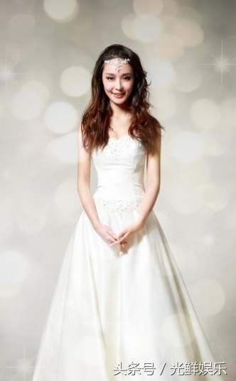 娱乐圈有“神秘干爹”撑腰的九大女星 怪不得能这样红(3)