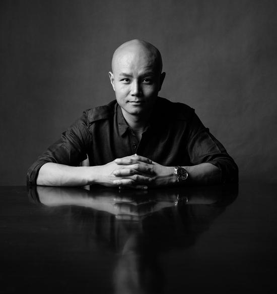 盘点娱乐圈光头大咖，最后一位愣是把自己的前途作没了(4)