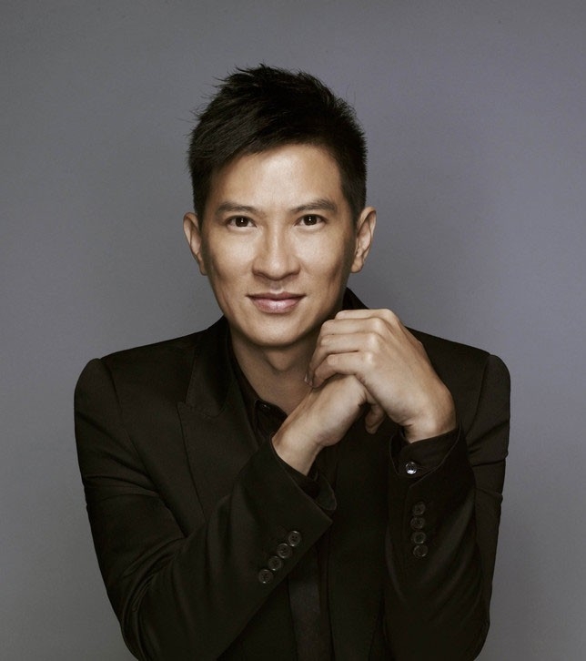 老一代明星们和当代小鲜肉照片大对比，谁完爆了谁？(5)