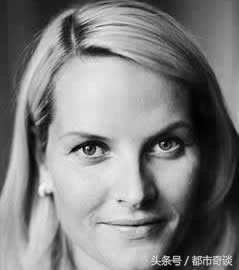 比川普女儿还美！最美十大王妃罕见生活照，其中一位竟然是中国人(4)