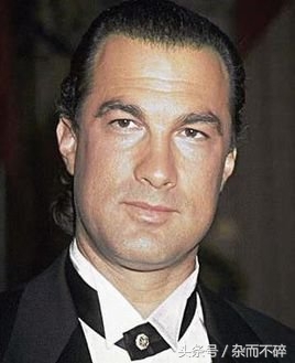 好莱坞10位有真功夫的硬汉 肌肉满满(3)