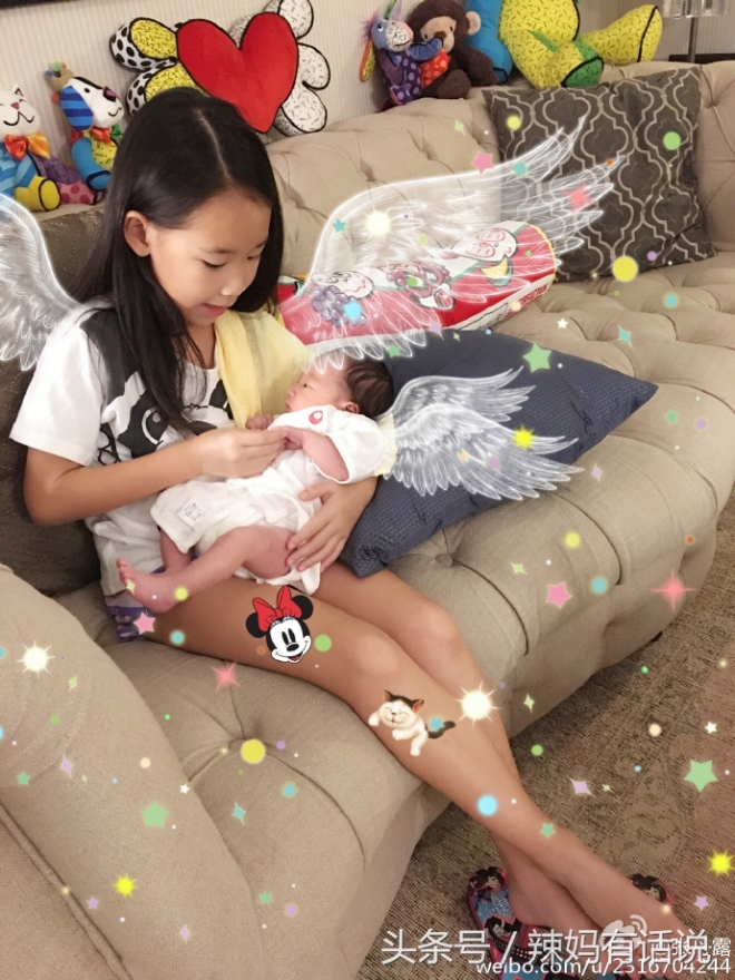 娱乐圈还有这样的明星？出外拍戏也不忘拖儿带女！现传出生三胎~(2)