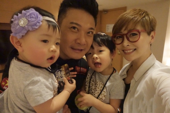 “古惑仔”妻子近照大比拼，谁最美？(2)