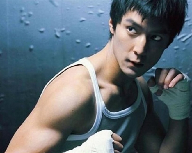 这些巨星年轻时候帅气照片，足以秒杀现在的小鲜肉十条街(2)