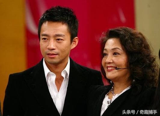 超级大明星入住北京外资五星级酒店的真实面貌之全家出动篇(2)