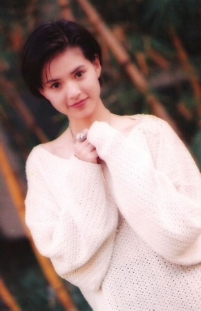 “小龙女”李若彤年轻时候罕见照，清纯可人！(5)