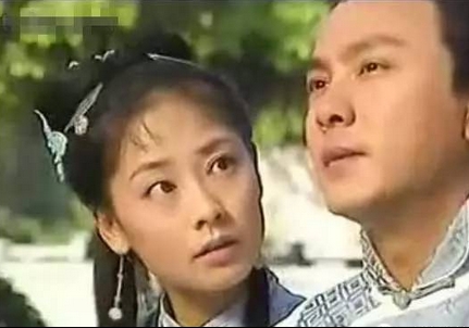 为爱隐退娱圈曾两度流产，张卫健为事业与她分分合合，终携子之手(2)