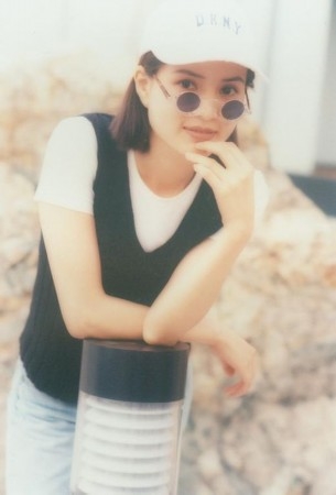 “小龙女”李若彤年轻时候罕见照，清纯可人！(2)