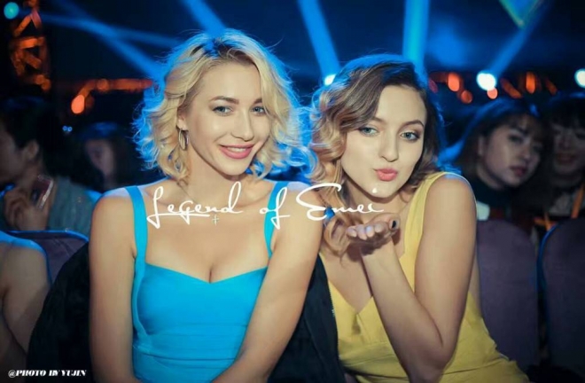 史上最高颜值搏击宝贝登陆中国，身材超范冰冰章子怡(1)