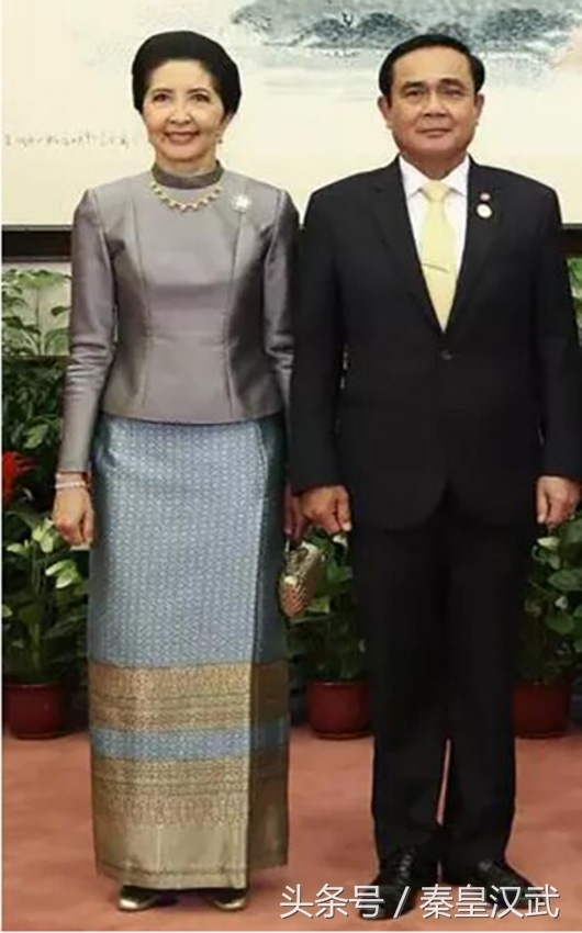 拼颜值的时候到了，各国第一夫人长啥样？还有一国是老夫少妻(2)