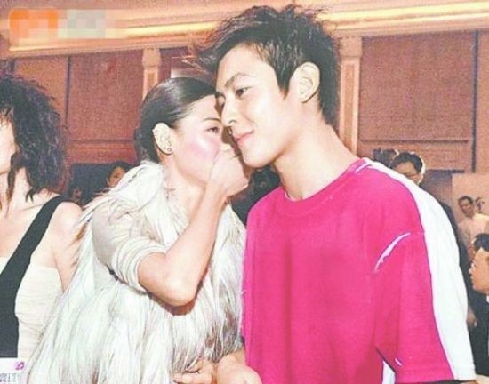 一组陈冠希、张柏芝、阿娇的老照片，感慨万千(2)