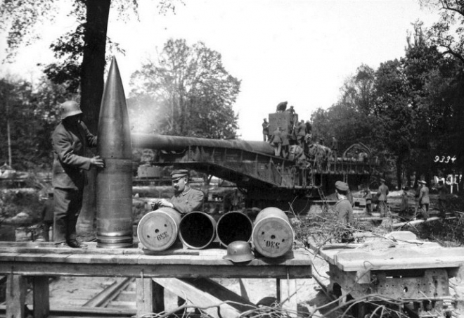 16张珍贵照片直击一战时先进武器，最后一张莫名戳中笑点(2)