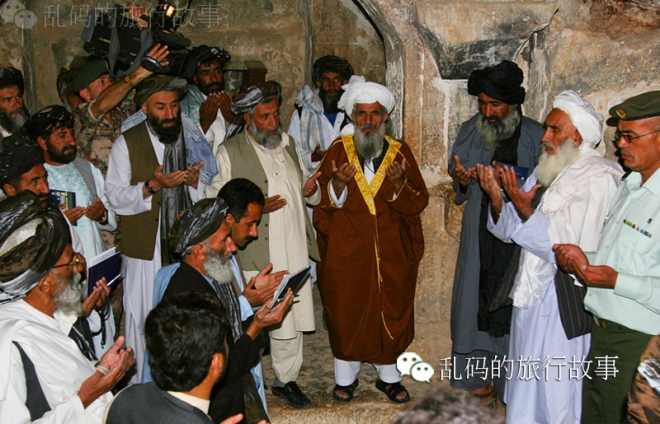 土耳其七少年误入神秘洞穴一睡200年 时间穿越竟真实存在？！(2)