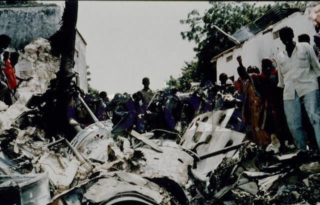 17张罕见照，直击真实版黑鹰坠落的血腥现场(5)