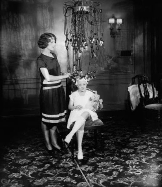 一些令人看后会觉得心神不安的诡异老照片(1)