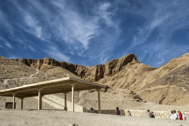 埃及发现7000年前失落古城，历史比中国夏朝更久远(1)