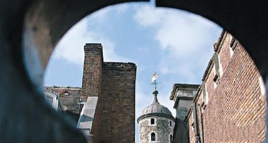 全球九大恐怖鬼屋 你若想去没人拦你竟然还有一艘船？(3)