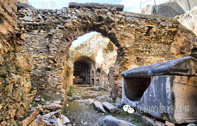 土耳其七少年误入神秘洞穴一睡200年 时间穿越竟真实存在？！(3)