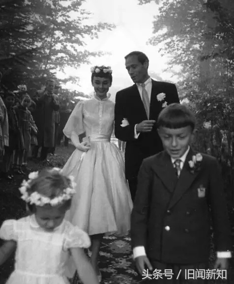 62年前，世界第一女神的婚礼照片，美得无法无天(1)