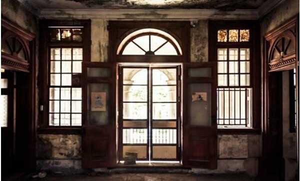 全球九大恐怖鬼屋 你若想去没人拦你竟然还有一艘船？(1)