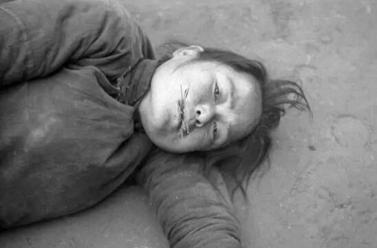 不能错过！10张图再现1942年河南大饥荒！(1)