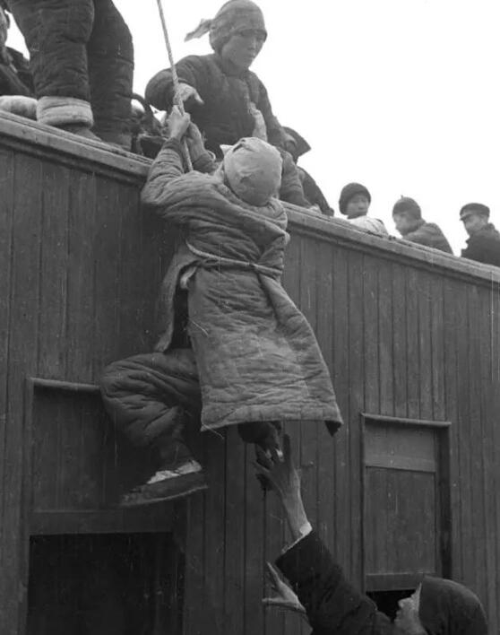 不能错过！10张图再现1942年河南大饥荒！(3)