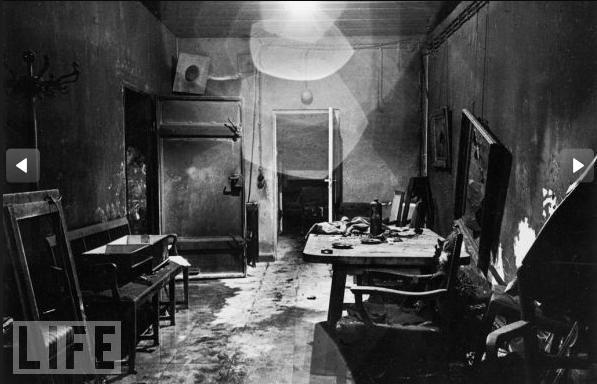 希特勒地下碉堡未公开照(1)