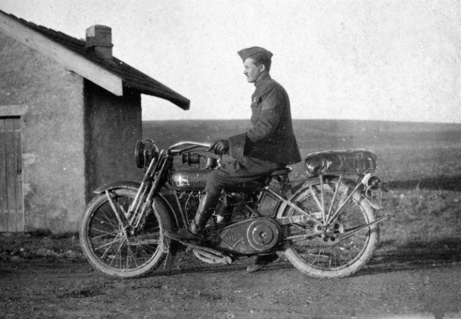 16张珍贵照片直击一战时先进武器，最后一张莫名戳中笑点(2)