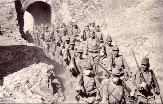 别被抗日神剧忽悠了！这才是真实的侵华日军，无恶不作(7)