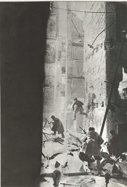 永不后退---惨绝人寰的斯大林格勒保卫战珍贵影像(5)